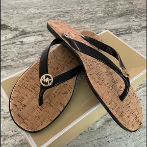NEW IN BOX - Michael Kors Jet Set Black Jelly Flip Flop